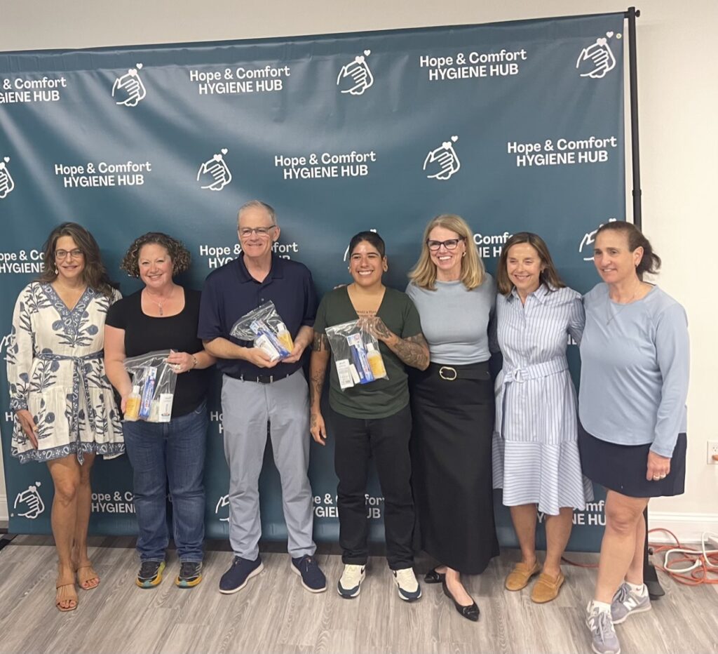 GA & Hope & Comfort Group backdrop photo